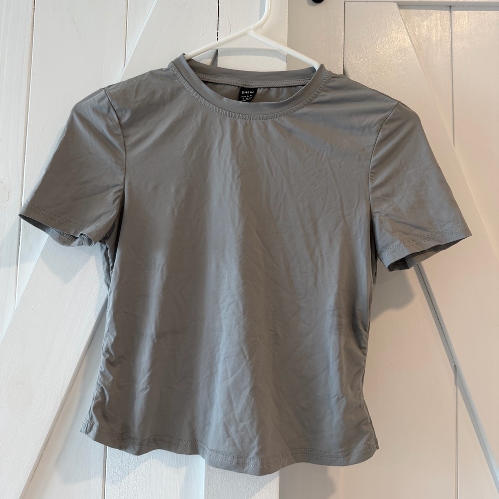 SHEIN Fitted Short Sleeve Tee – Gray